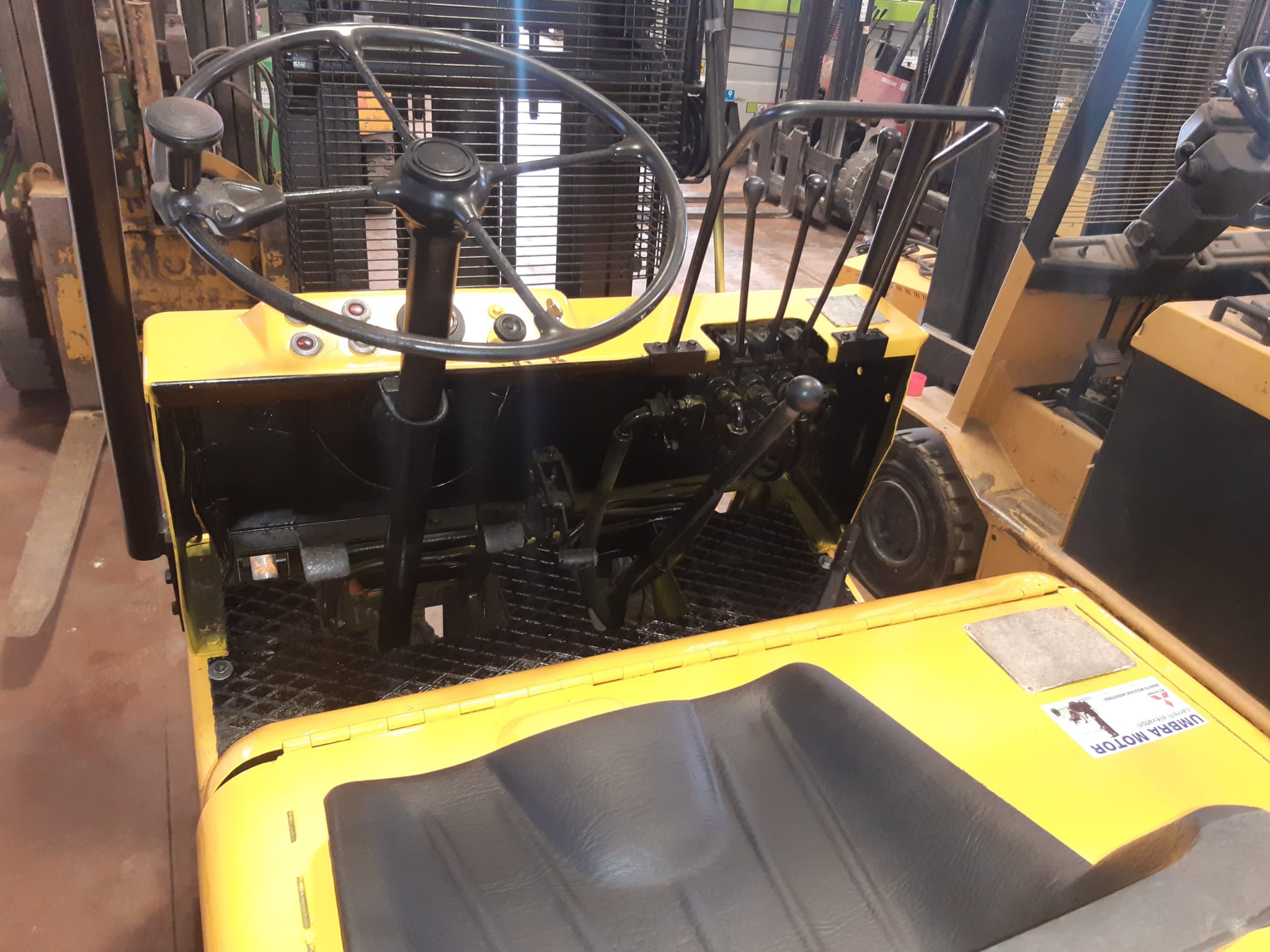 Carrello frontale diesel OM DIM20 usato garantito (rif.159) - immagine 2