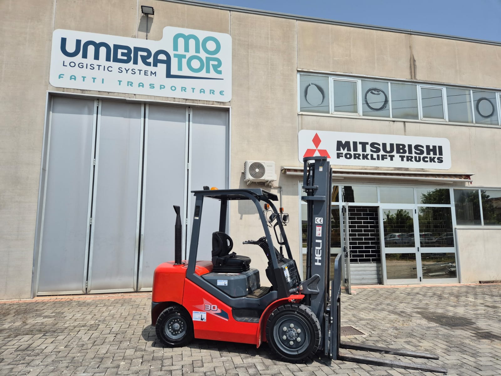 Carrello frontale diesel Heli CPCD30 usato garantito (rif.167)